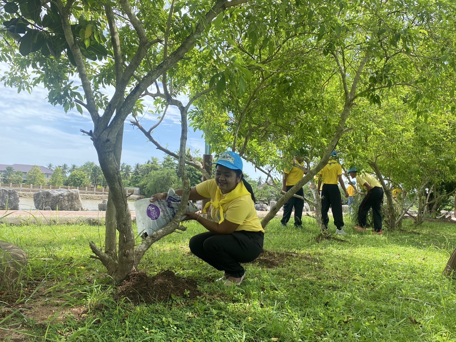 พช.สุราษฎร์ฯ ร่วมทำความดีด้วยหัวใจ “จิตอาสาพัฒนาและบริการประชาชน” เนื่องในโอกาสวันเฉลิมพระชนมพรรษา สมเด็จพระนางเจ้าสุทิดา พัชรสุธาพิมลลักษณ พระบรมราชินี ประจำปี พ.ศ.2568
