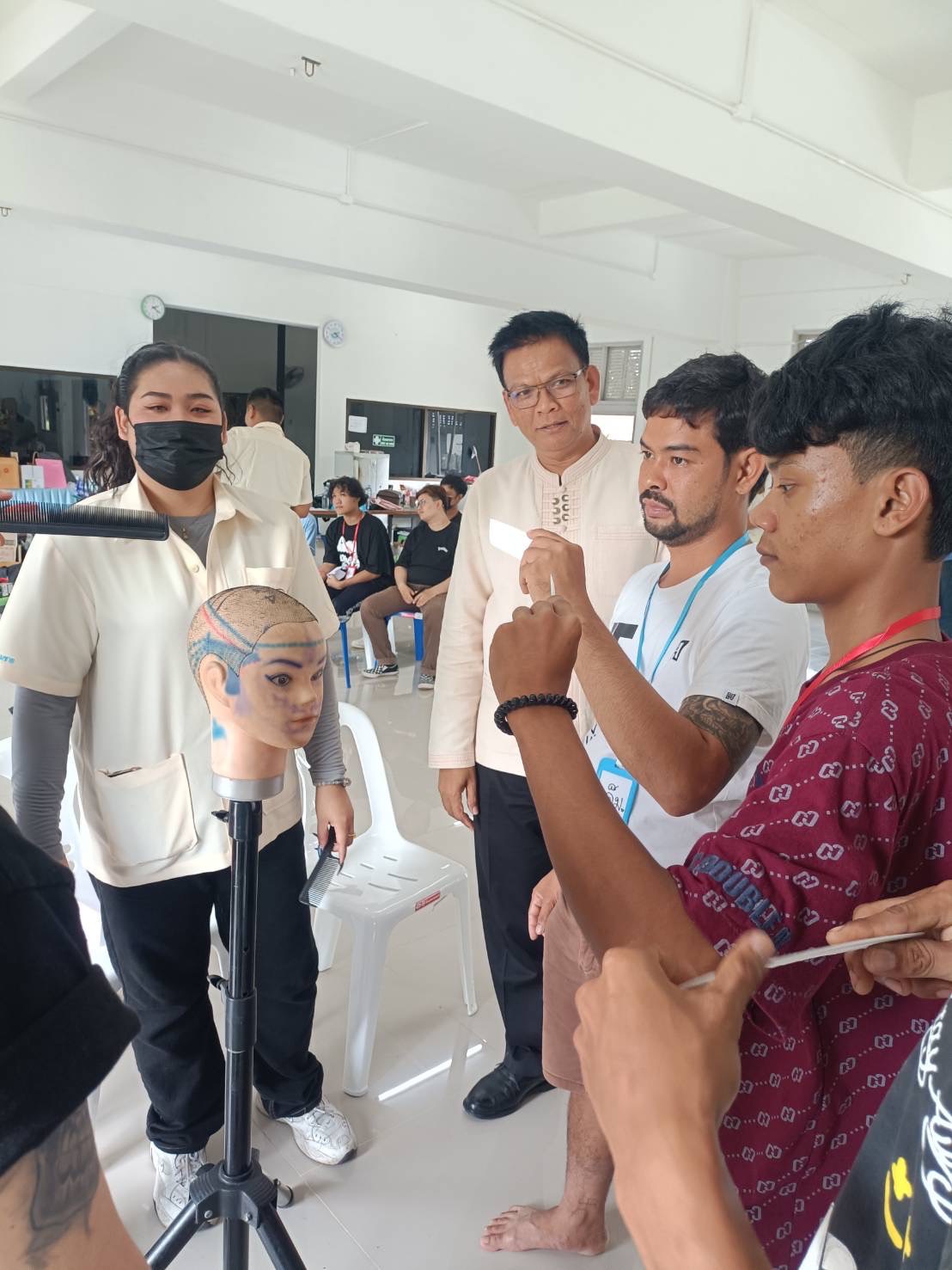 พช.สุราษฎร์ ส่งเสริมสนับสนุนสัมมาชีพแก่เยาวชนหรือผู้ผ่านการบำบัด