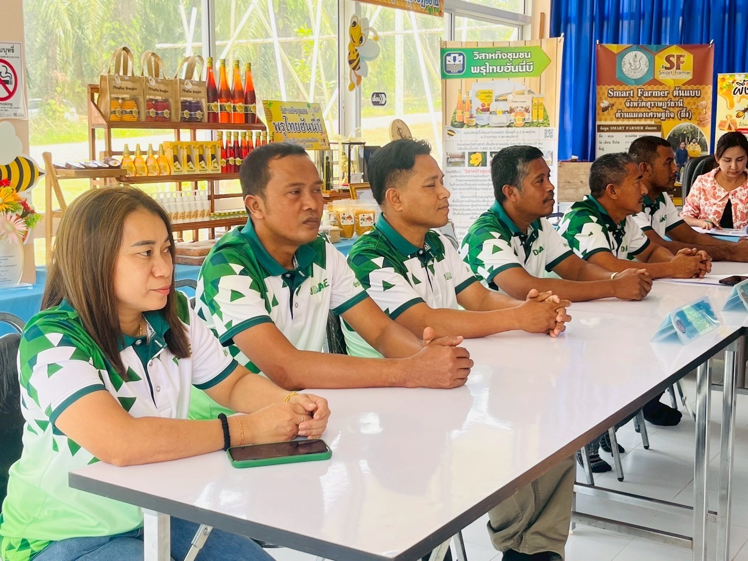 🟡 “วันหยุดเราไม่หยุด!” พช.สุราษฎร์ฯ ลุยต่อเนื่อง ลงพื้นที่คัดสรรกิจกรรมพัฒนาชุมชนดีเด่น ปี 2568 🚙🌱