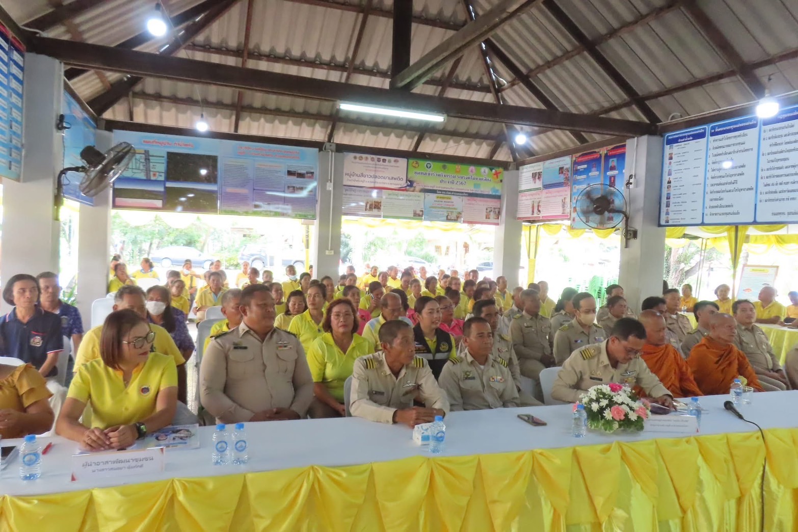 พช.สุราษฎร์ ลงพื้นที่เฟ้นหากิจกรรมพัฒนาชุมชนดีเด่น วันที่ หก