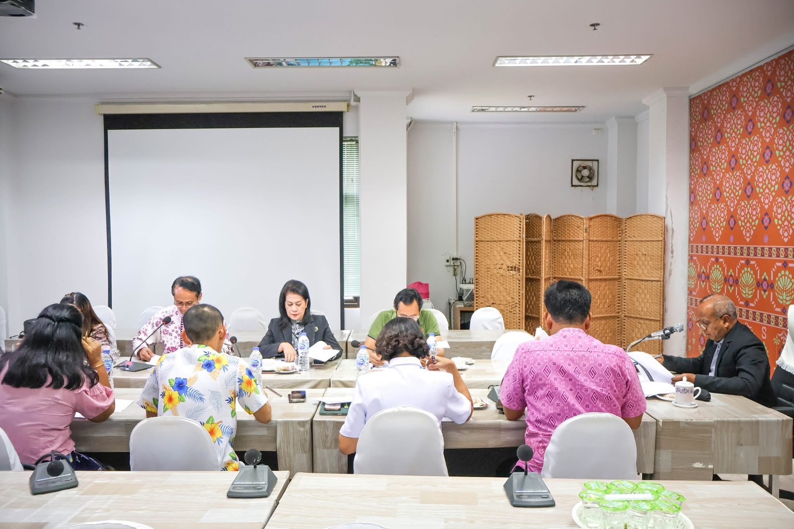 🎯 **พช.สุราษฎร์ธานี เดินหน้า! เตรียมคัดเลือกกิจกรรมพัฒนาชุมชนดีเด่น ปี 2568 รอบตัดสิน**