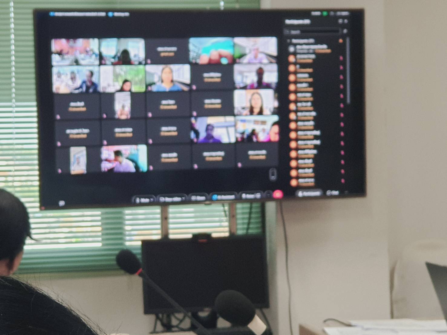 🔹 “ดิจิทัลเต็มรูปแบบ! พช.สุราษฎร์ฯ เดินหน้าประชุมเป้าหมาย(KPIs) รอบ 2/68 ผ่าน WebEx”