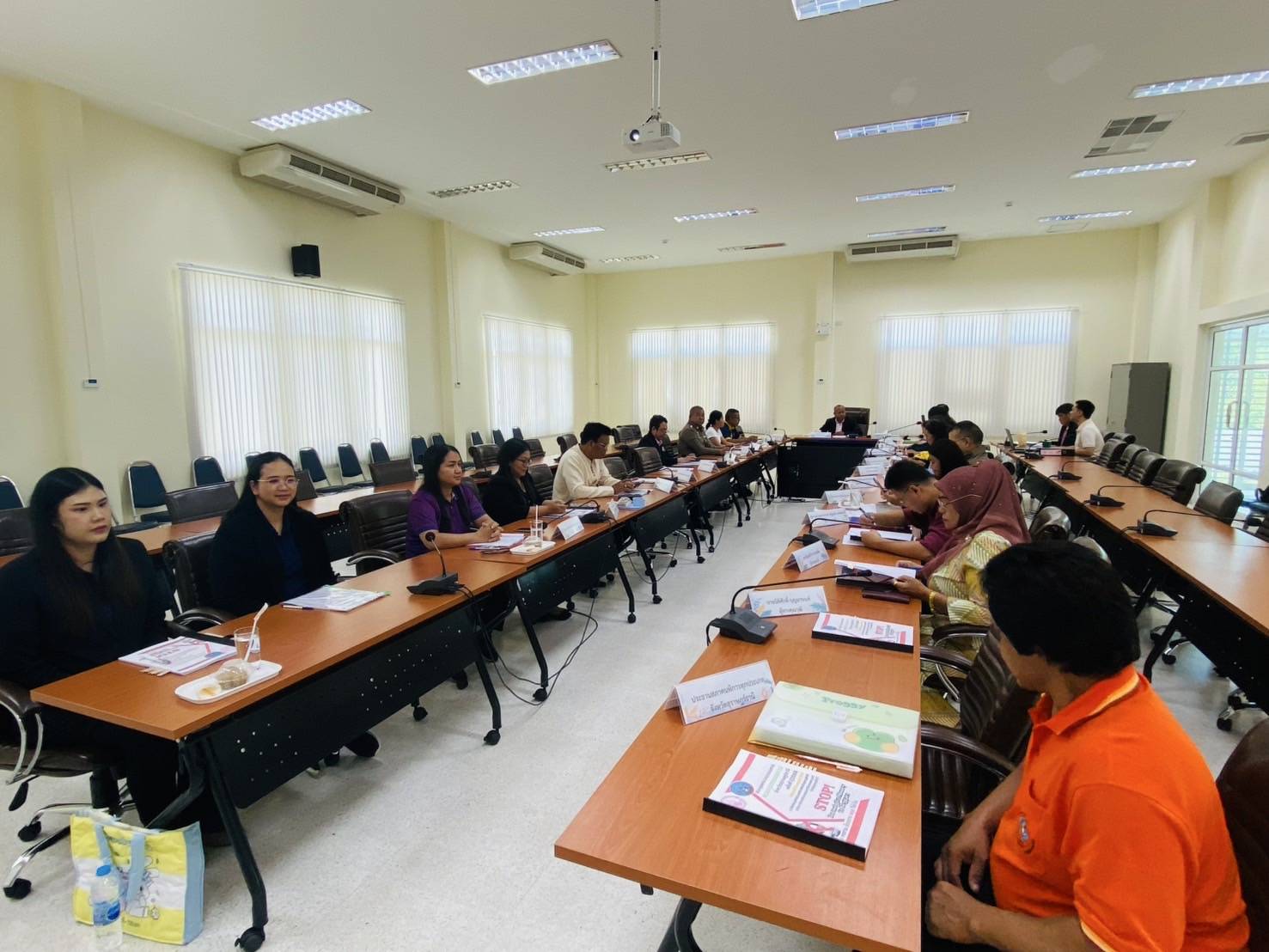 📣พช.สุราษฎร์ธานี ร่วมประชุมคณะอนุกรรมการควบคุมการขอทานจังหวัดสุราษฎร์ธานี ครั้งที่ 1/2568