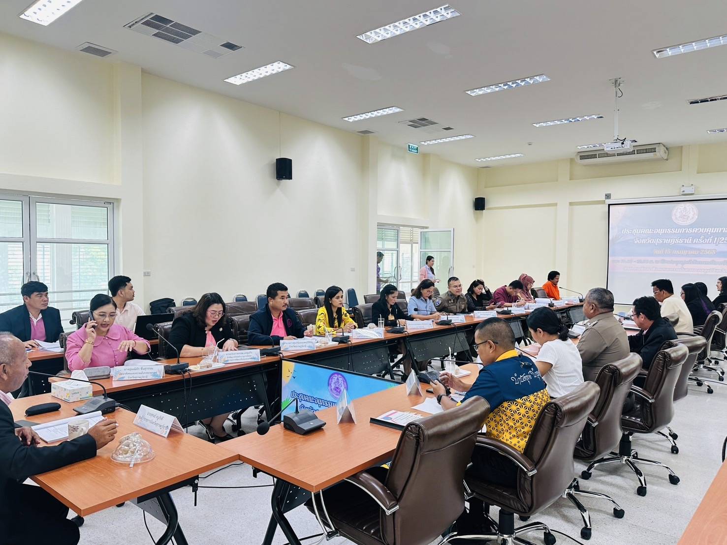 📣พช.สุราษฎร์ธานี ร่วมประชุมคณะอนุกรรมการควบคุมการขอทานจังหวัดสุราษฎร์ธานี ครั้งที่ 1/2568