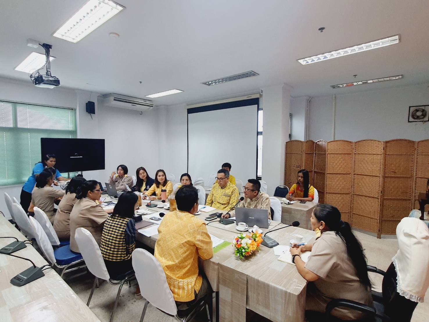 📣พช.สุราษฎร์ธานี ประชุมดำเนินการเก็บข้อมูลตามประเด็นตรวจราชการกรการพัฒนาชุมชน เดือนกรกฎาคม 2568 📣