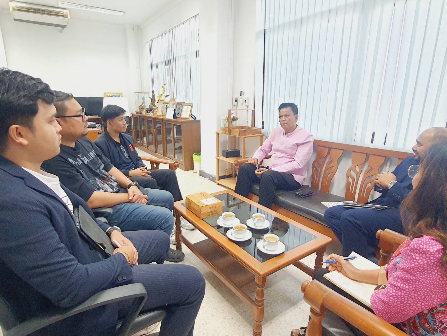 พช.สุราษฎร์ธานี  หารือความร่วมมือด้านการพัฒนา ส่งเสริม และสนับสนุนผู้ประกอบการให้มีการเติบโตอย่างยั่งยืน กับผู้แทนอุทยานวิทยาศาสตร์และนวัตกรรมสังคม มหาวิทยาลัยทักษิณ