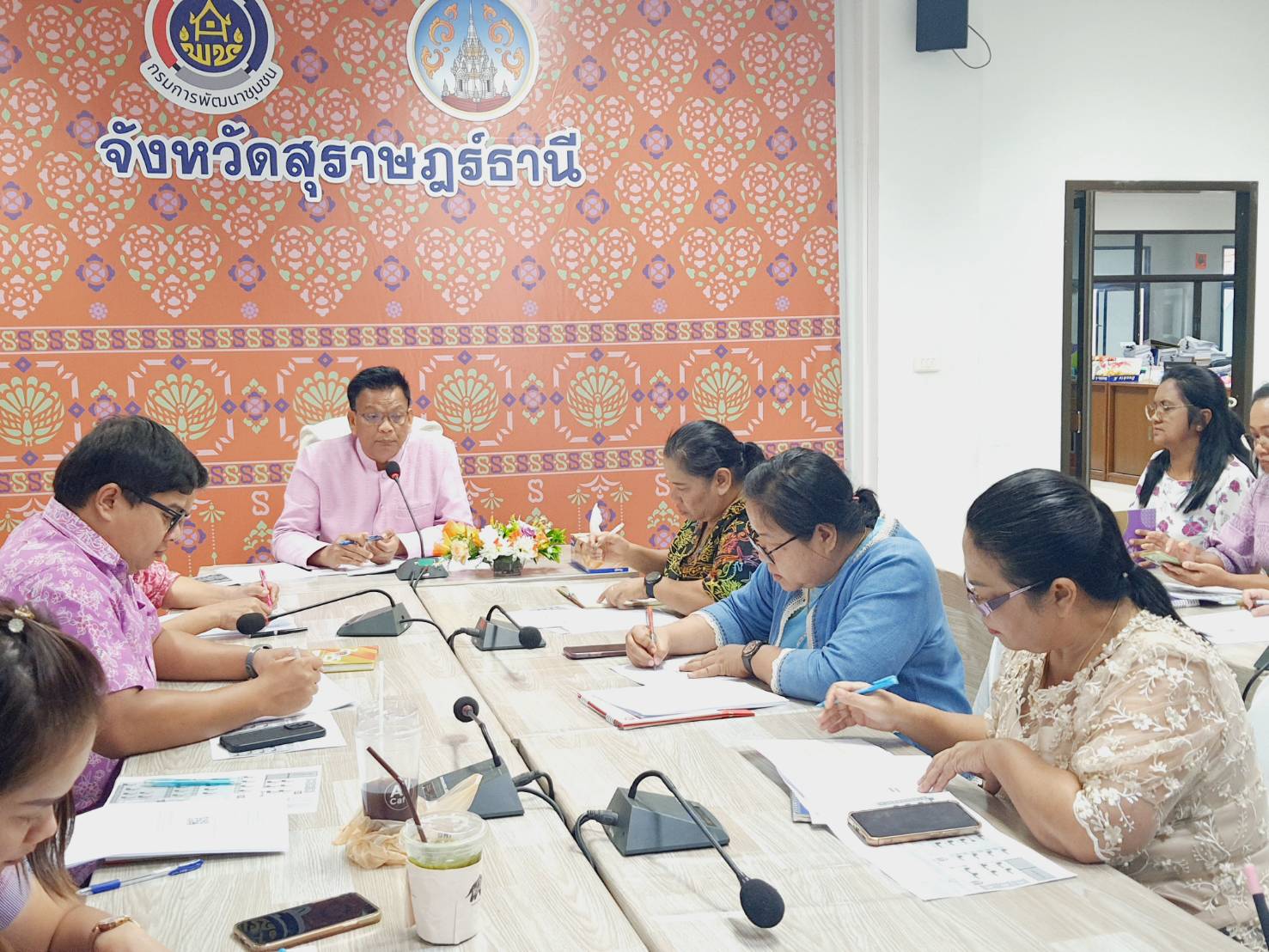📣พช.สุราษฎร์ธานี ประชุมประจำเดือนผู้อำนวยการกลุ่มงานฯ และนักวิชาการพัฒนาชุมชน สำนักงานพัฒนาชุมชนจังหวัดสุราษฎร์ธานี ครั้งที่ 6/2568