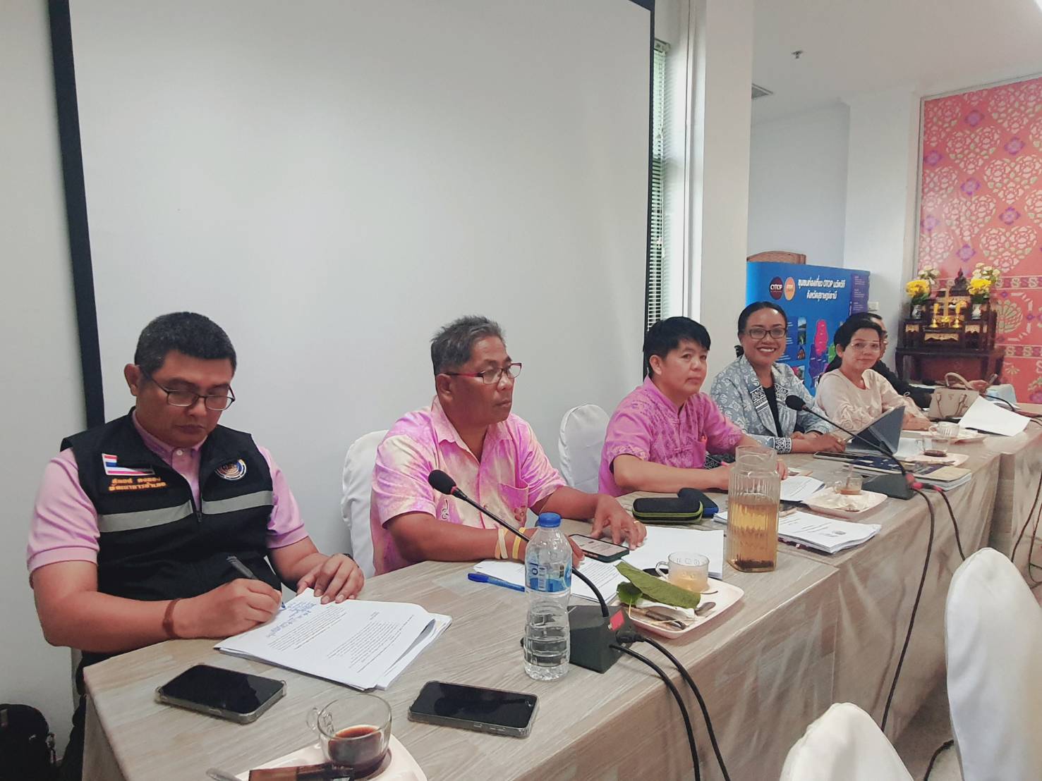 📣พช.สุราษฎร์ธานี จัดประชุมประจำเดือนพัฒนาการจังหวัดสุราษฎร์ธานี ผู้อำนวยการกลุ่มงาน พัฒนาการอำเภอ นักวิชาการพัฒนาชุมชน และเจ้าหน้าที่พัฒนาชุมชนจังหวัดสุราษฎร์ธานี ครั้งที่ 6/2568