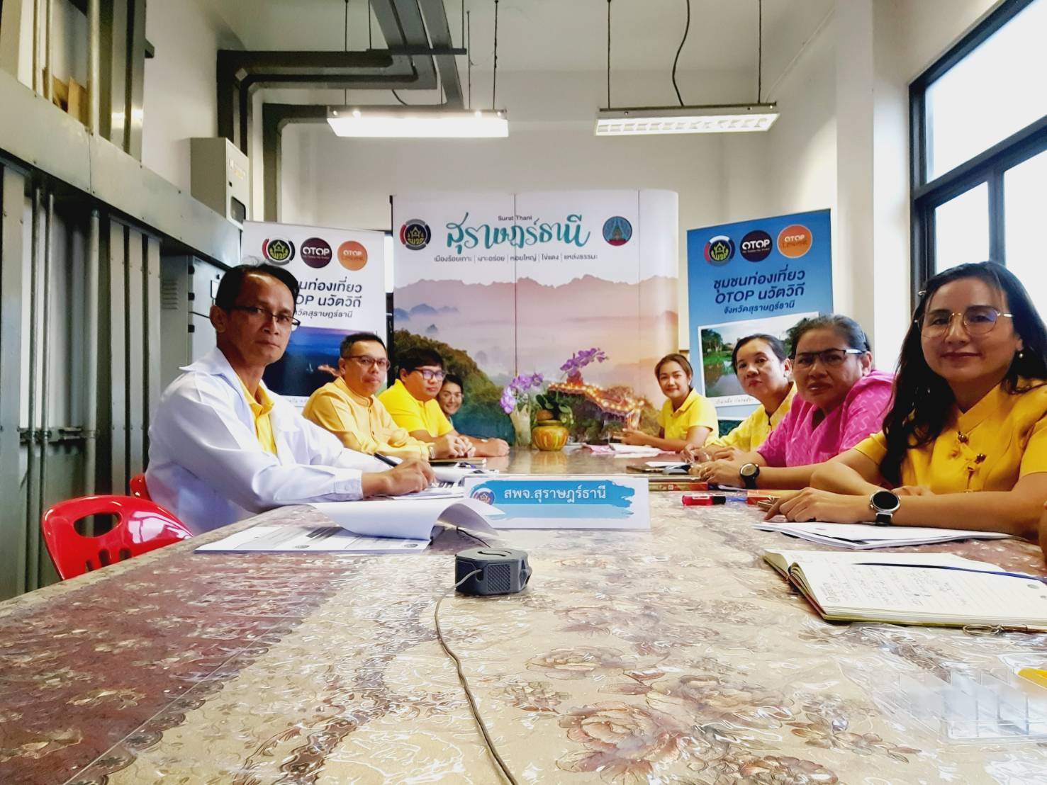 พช.สุราษฎร์ธานี ร่วมประชุมกรมการพัฒนาชุมชน ครั้งที่ 7/2568 ผ่านการถ่ายทอดสัญญาณผ่านระบบการประชุมทางไกล Video Conference