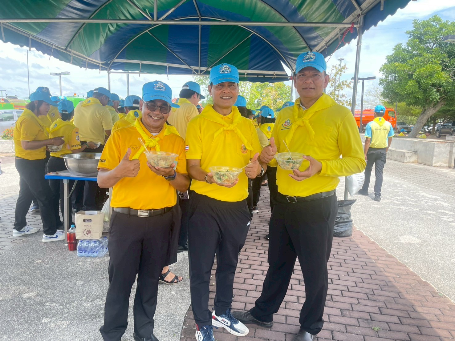 พช.สุราษฎร์ธานี ร่วมกกิจกรรมจิตอาสาเฉลิมพระเกียรติ เนื่องในโอกาสวันเฉลิมพระชนมพรรษาพระบาทสมเด็จพระเจ้าอยู่หัว 28 กรกฎาคม 2568