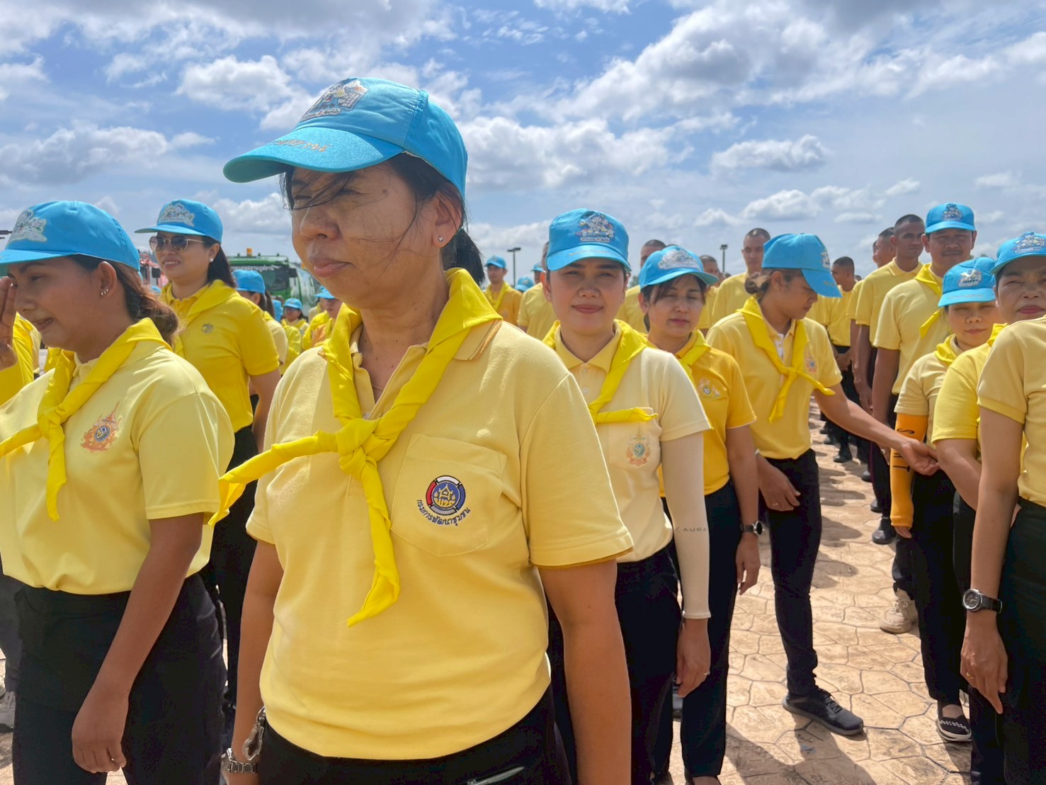 พช.สุราษฎร์ธานี ร่วมกกิจกรรมจิตอาสาเฉลิมพระเกียรติ เนื่องในโอกาสวันเฉลิมพระชนมพรรษาพระบาทสมเด็จพระเจ้าอยู่หัว 28 กรกฎาคม 2568