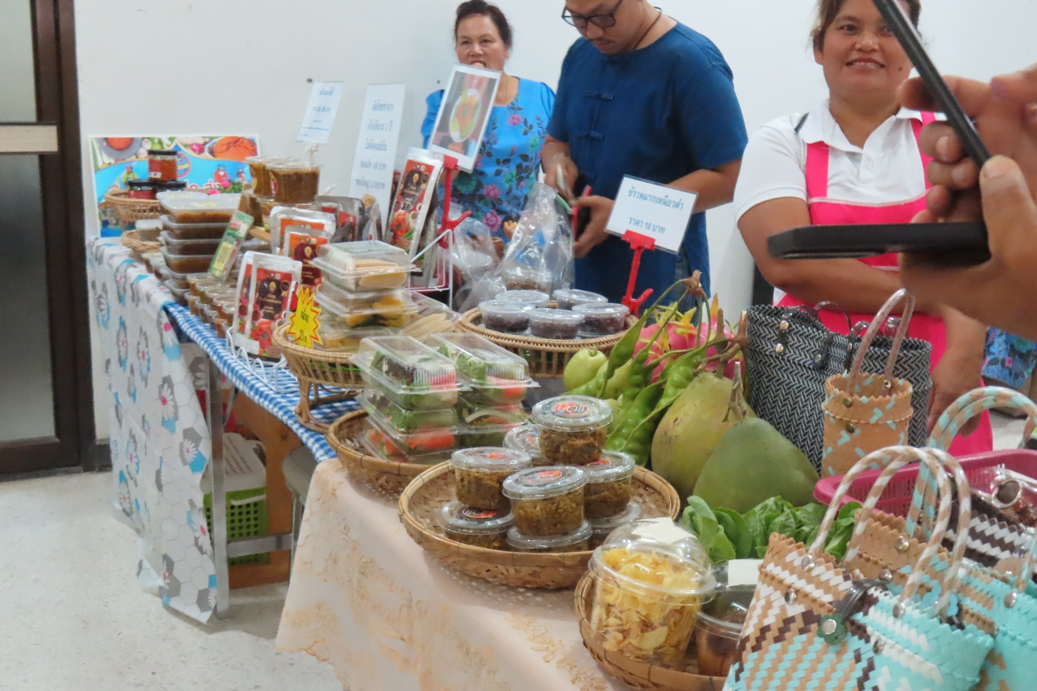 📣พช.สุราษฎร์ธานี จัดพิธีมอบประกาศเกียรติคุณคนกองทุนพัฒนาบทบาทสตรีดีเด่นระดับจังหวัด ตามโครงการเชิดชูเกียรติคนกองทุนพัฒนาบทบาทสตรี ประจำปี 2568 และประกาศเกียรติคุณสตรีดีเด่นการขับเคลื่อนนโยบายกระทรวงมหาดไทย ประจำปี 2568