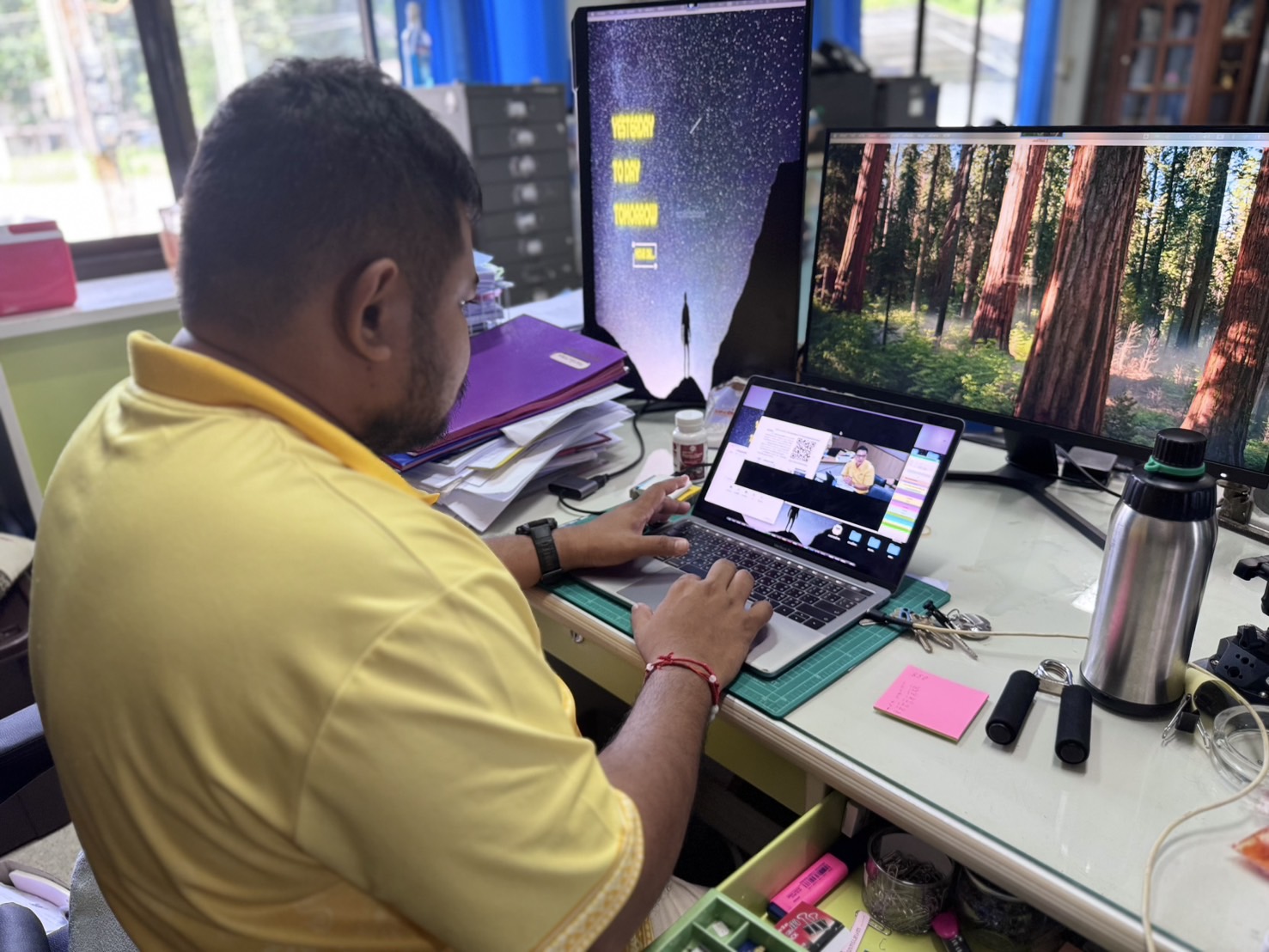 พช.สุราษฎร์ธานี ร่วมประชุมกรมการพัฒนาชุมชน ครั้งที่ 7/2568 ผ่านการถ่ายทอดสัญญาณผ่านระบบการประชุมทางไกล Video Conference