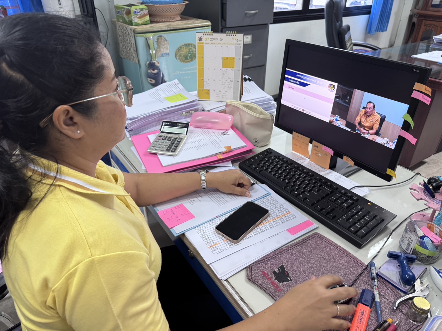 พช.สุราษฎร์ธานี ร่วมประชุมกรมการพัฒนาชุมชน ครั้งที่ 7/2568 ผ่านการถ่ายทอดสัญญาณผ่านระบบการประชุมทางไกล Video Conference