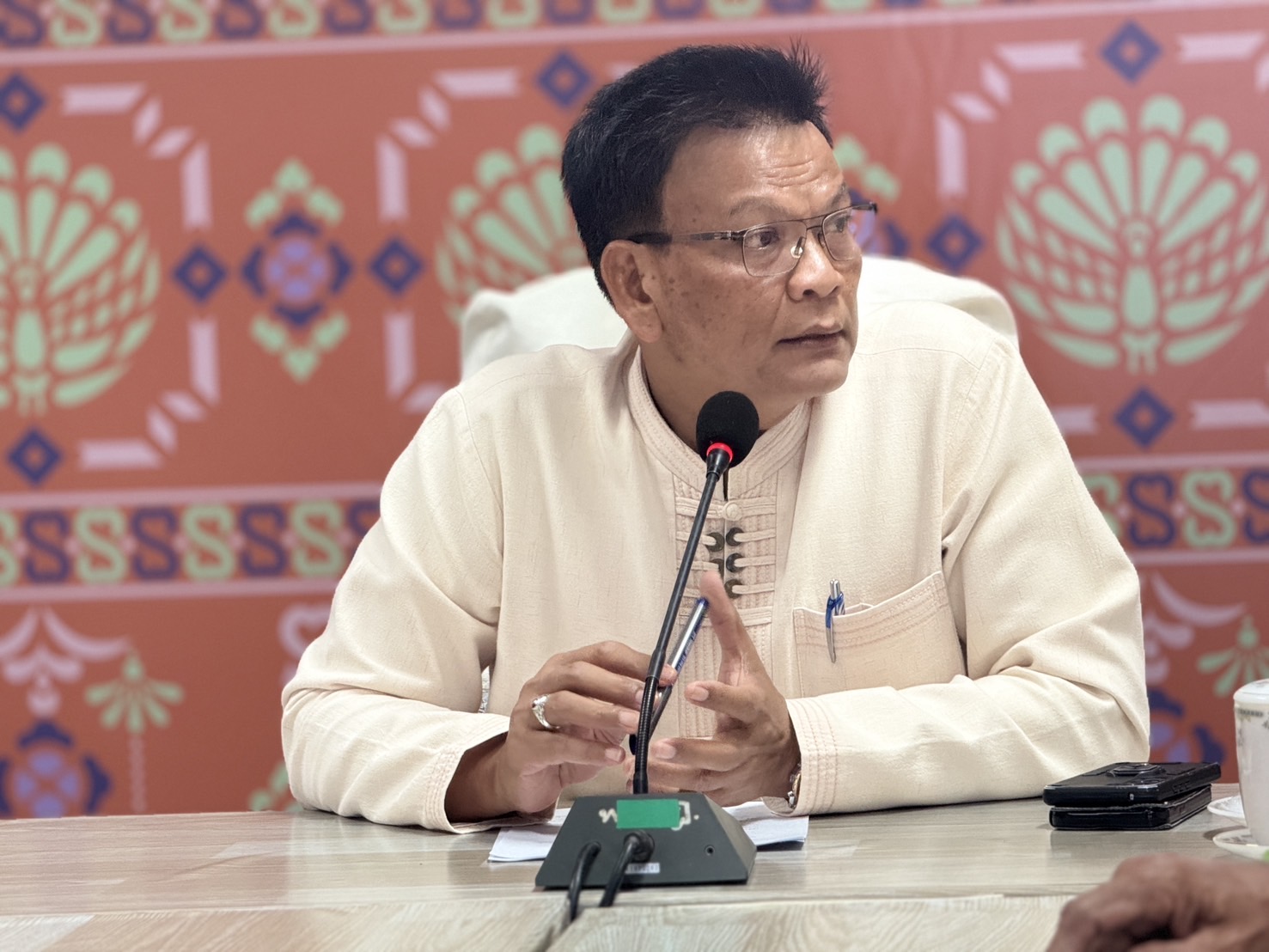 พช.สุราษฎร์ ไม่หยุดขับเคลื่อนงานชมรมอาสาพัฒนาชุมชน ผลักดันสวัสดิการแก่สมาชิก