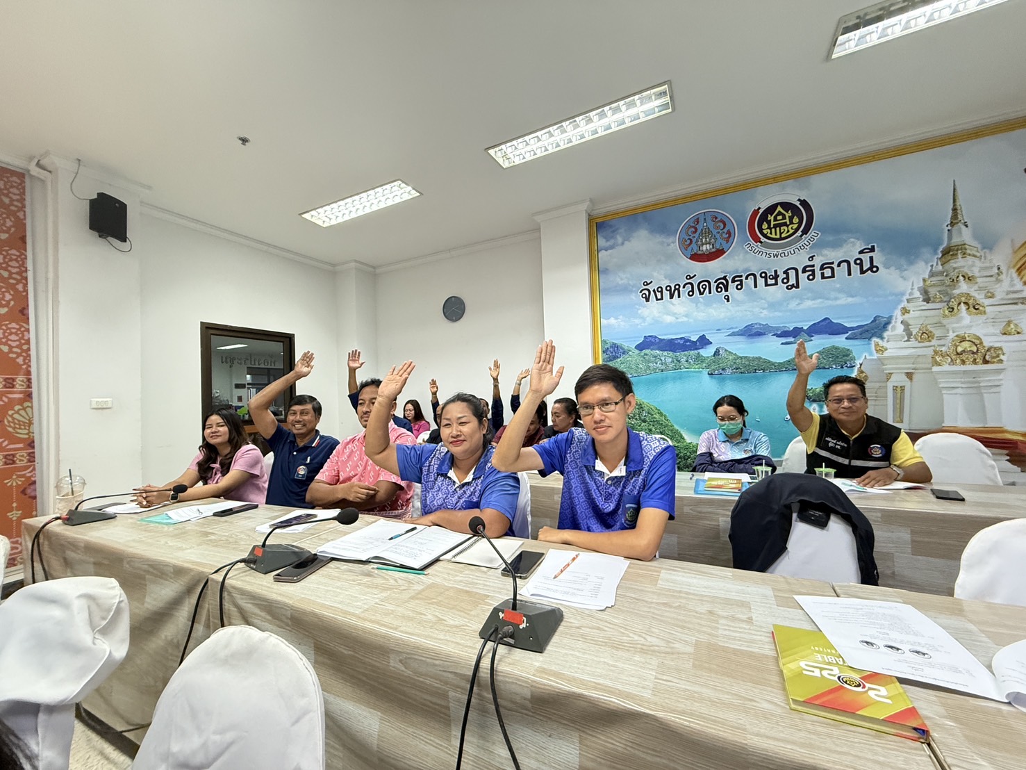 พช.สุราษฎร์ ไม่หยุดขับเคลื่อนงานชมรมอาสาพัฒนาชุมชน ผลักดันสวัสดิการแก่สมาชิก