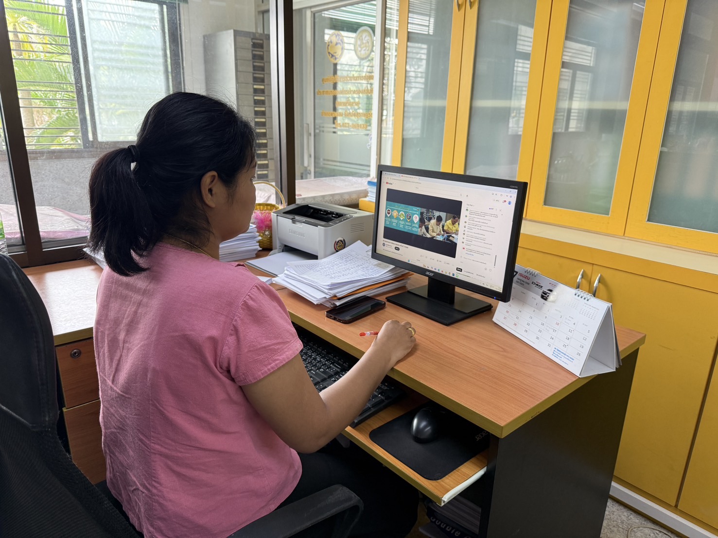 พช.สุราษฎร์ธานี ร่วมประชุมกรมการพัฒนาชุมชน ครั้งที่ 7/2568 ผ่านการถ่ายทอดสัญญาณผ่านระบบการประชุมทางไกล Video Conference