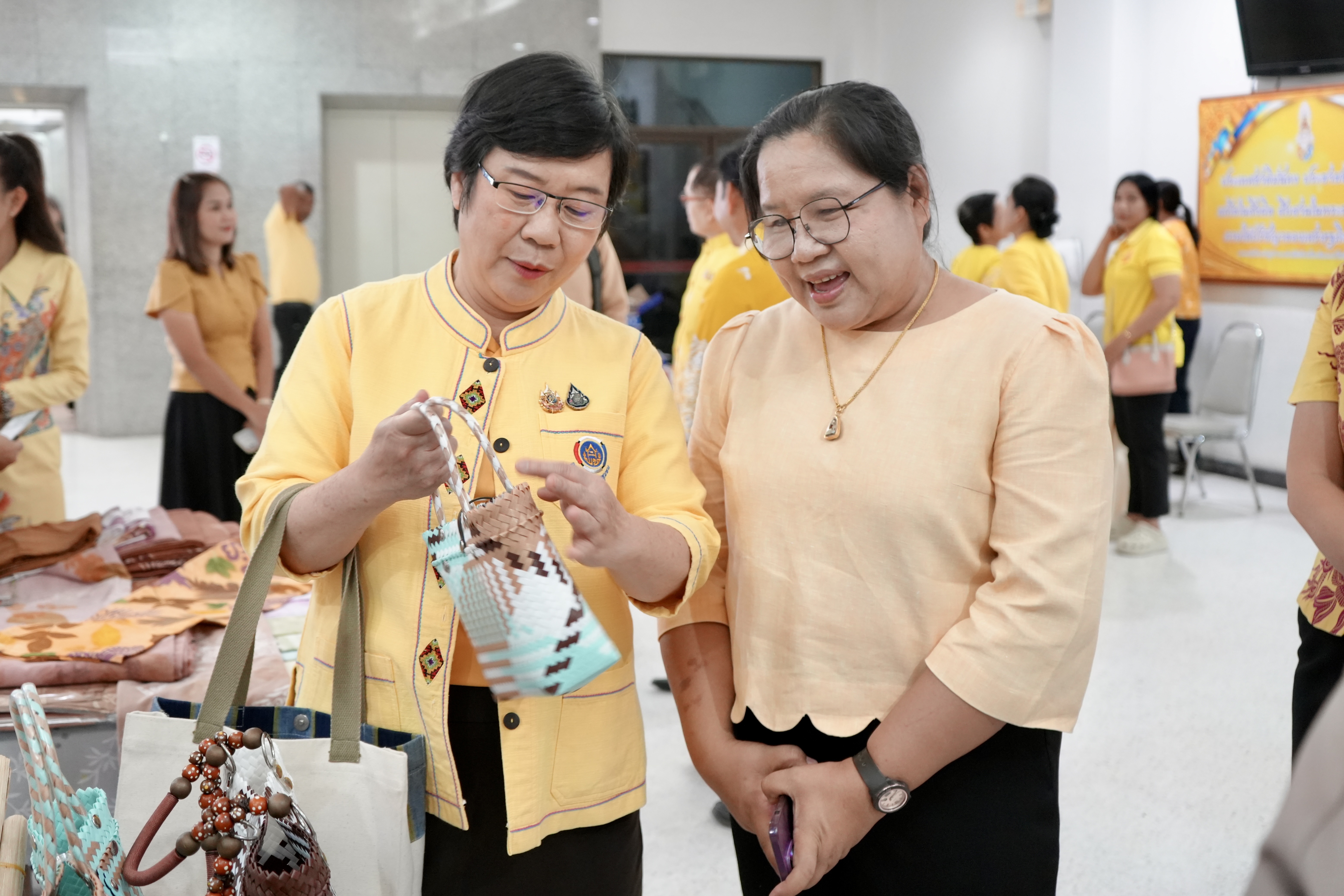 📣พช.สุราษฎร์ธานี ต้อนรับคณะกรรมการติดตาม และประเมินผลการดำเนินงานหน่วยงานพัฒนาชุมชนใสสะอาด (Site Visit) ประจำปีงบประมาณ พ.ศ.2568