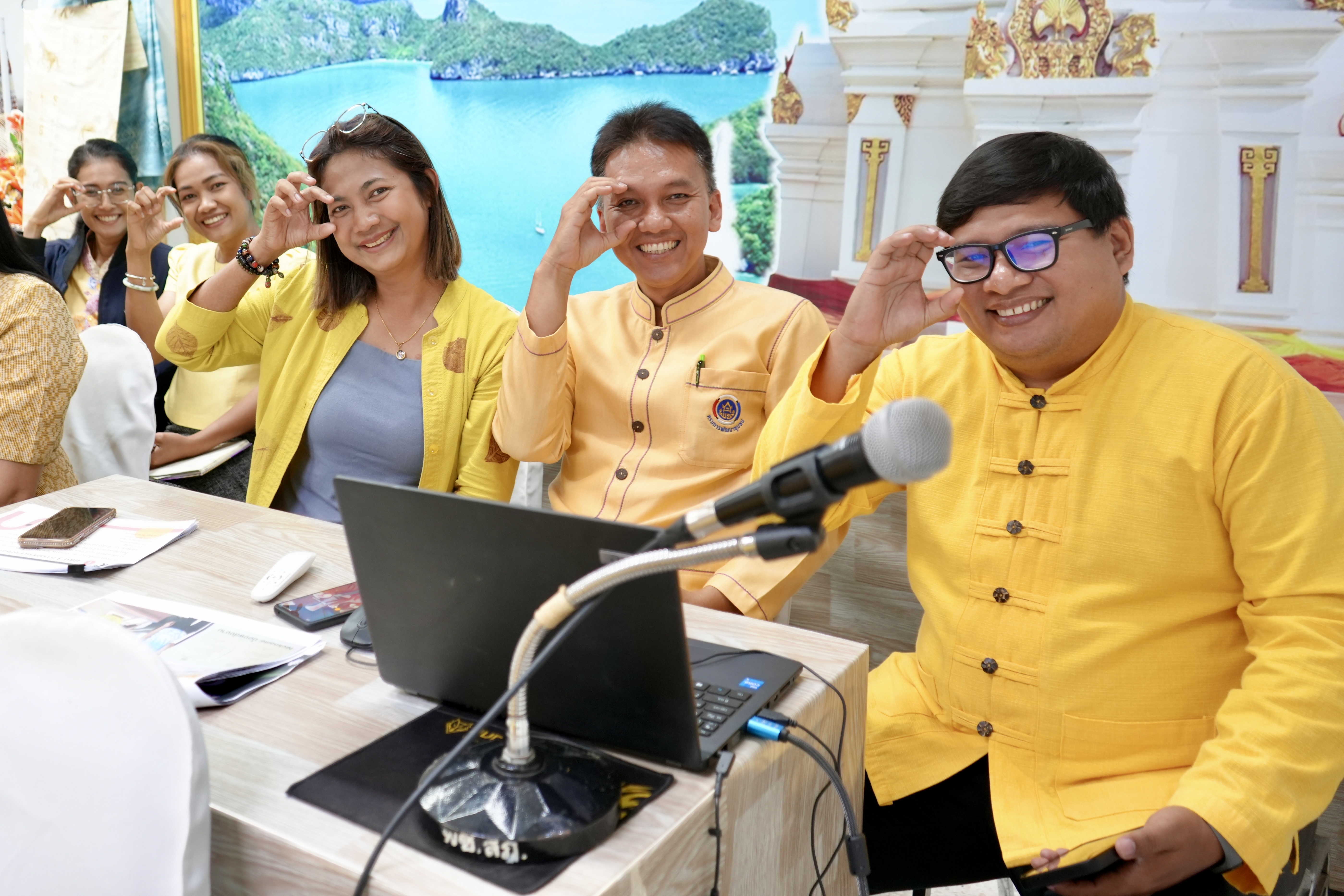 📣พช.สุราษฎร์ธานี ต้อนรับคณะกรรมการติดตาม และประเมินผลการดำเนินงานหน่วยงานพัฒนาชุมชนใสสะอาด (Site Visit) ประจำปีงบประมาณ พ.ศ.2568