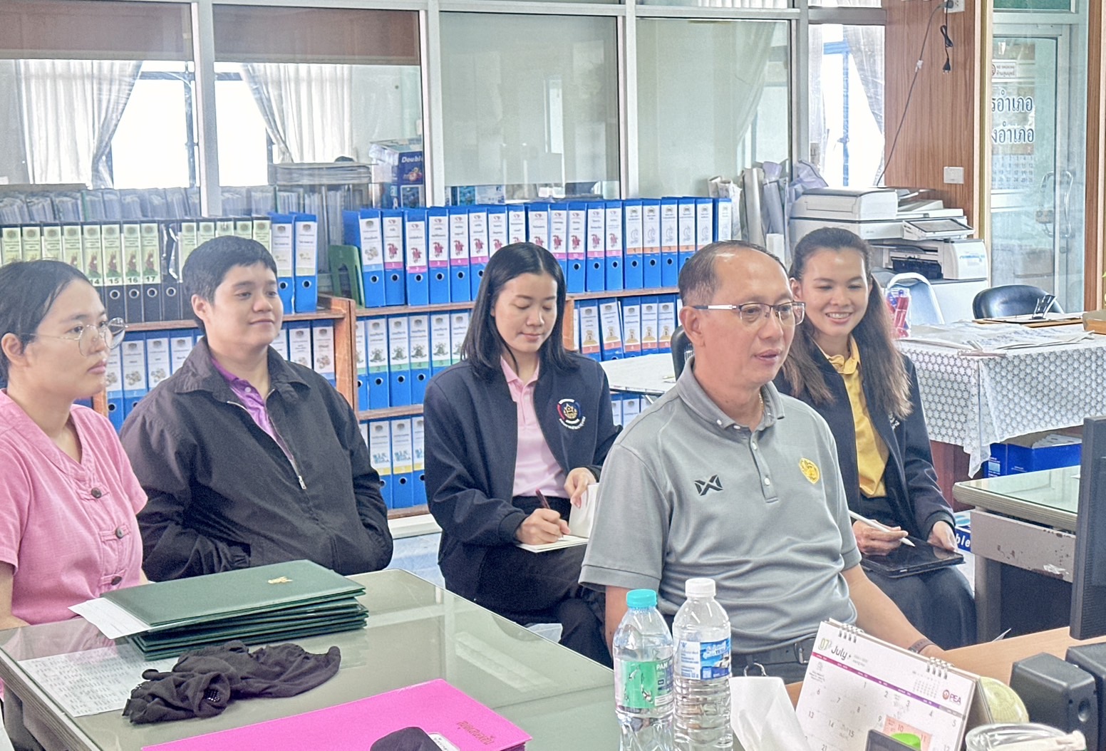 พช.สุราษฎร์ธานี ร่วมประชุมกรมการพัฒนาชุมชน ครั้งที่ 7/2568 ผ่านการถ่ายทอดสัญญาณผ่านระบบการประชุมทางไกล Video Conference