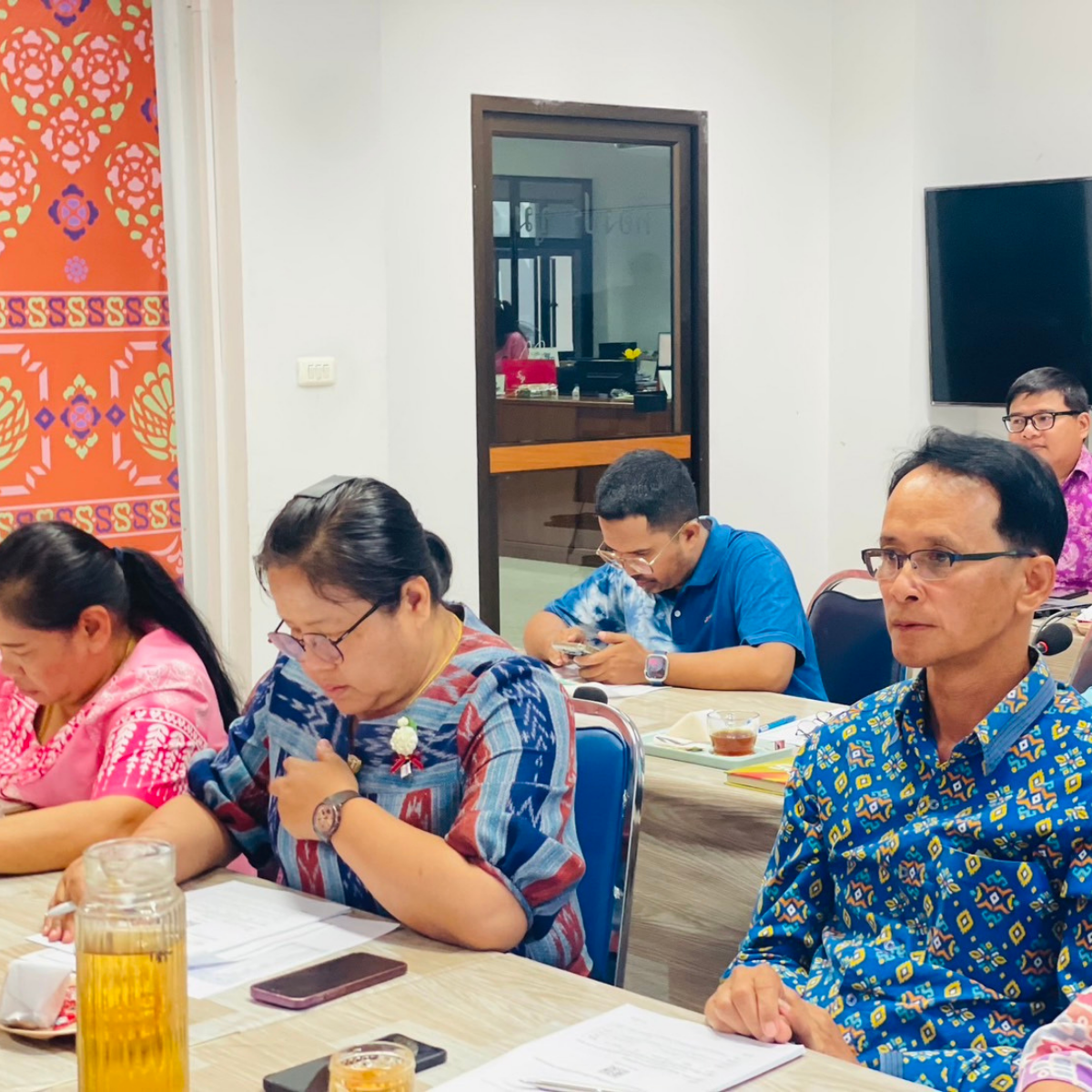 📢พช.สุราษฎร์ธานี ประชุมผู้อำนวยการกลุ่มงาน พัฒนาการอำเภอ นักวิชาการและเจ้าหน้าที่สำนักงานพัฒนาชุมชนจังหวัดสุราษฎร์ธานี ครั้งที่ 7/2568