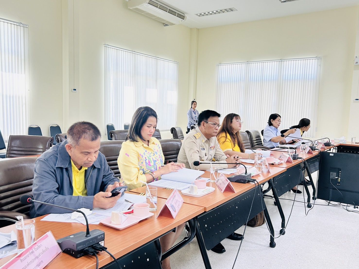พช.สุราษฎร์ธานี ร่วมประชุมคณะอนุกรรมการบริหารกองทุนส่งเสริมการจัดสวัสติการสังคมจังหวัดสุราษฎร์ธานี ครั้งที่ 2/2568