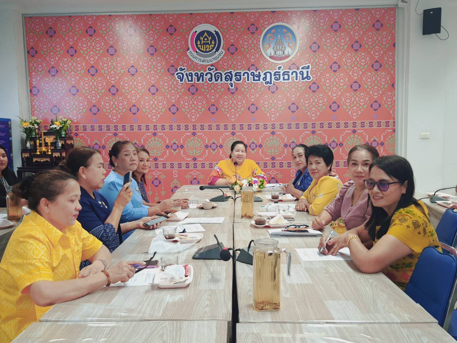 พช.สุราษฎร์ธานี คัดเลือกคณะกรรมการพัฒนาสตรีจังหวัดสุราษฎร์ธานี (กพสจ.) ครั้งที่ 1 ประจำปี 2568