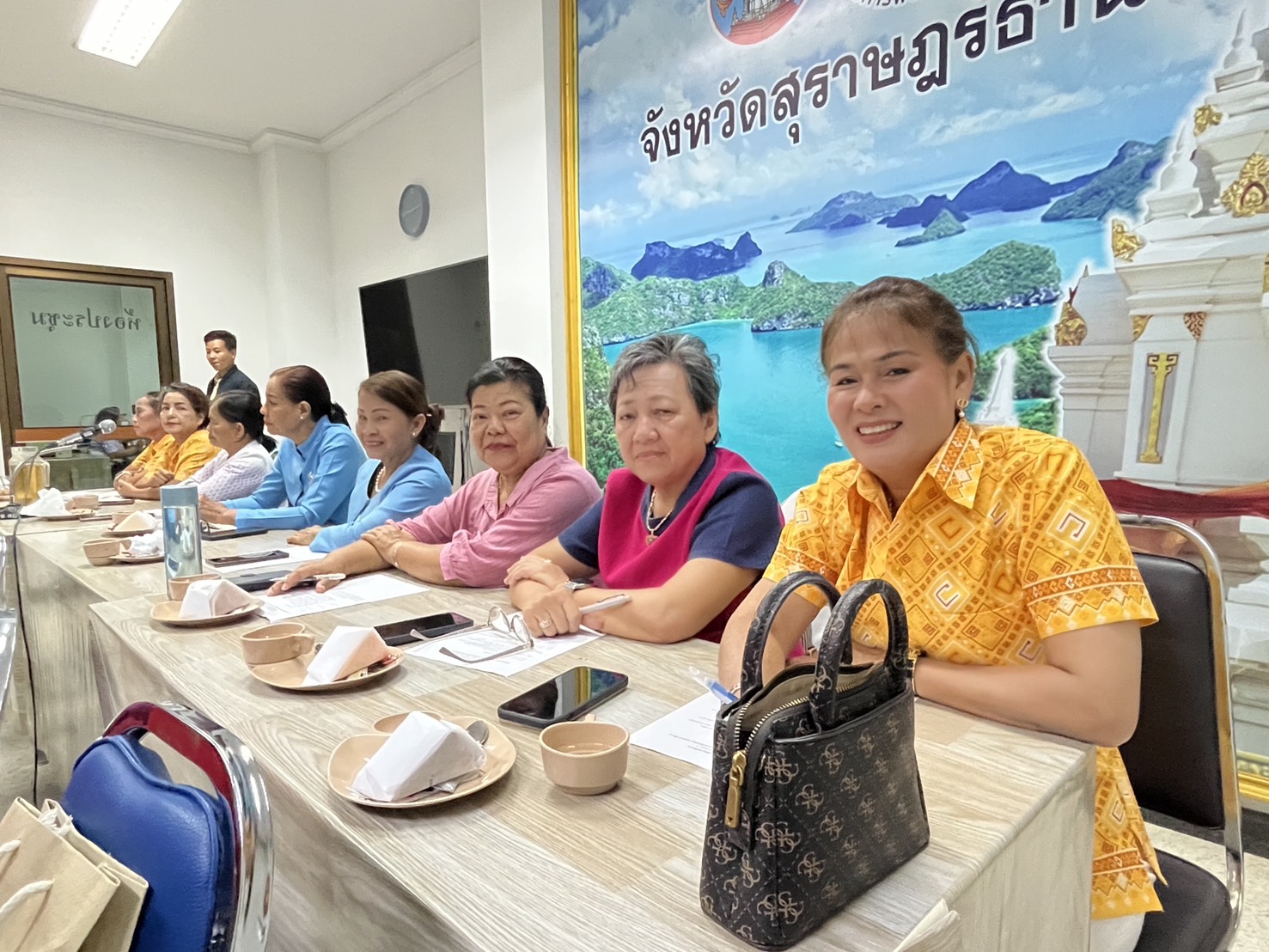 พช.สุราษฎร์ธานี คัดเลือกคณะกรรมการพัฒนาสตรีจังหวัดสุราษฎร์ธานี (กพสจ.) ครั้งที่ 1 ประจำปี 2568