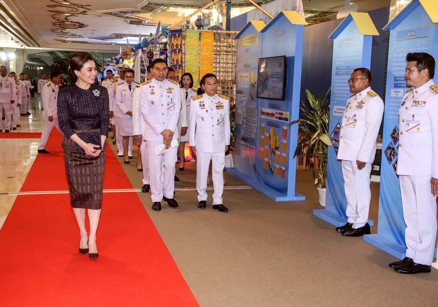 พ่อเมืองสุราษฎร์ฯ นำทีมประธานหมู่บ้าน/ชุมชม ร่วมงานมหกรรมกองทุนแม่ของแผ่นดิน ประจำปี 2568 (ก้าวสู่ทศวรรษที่ 3 อ้อมกอดของแม่)