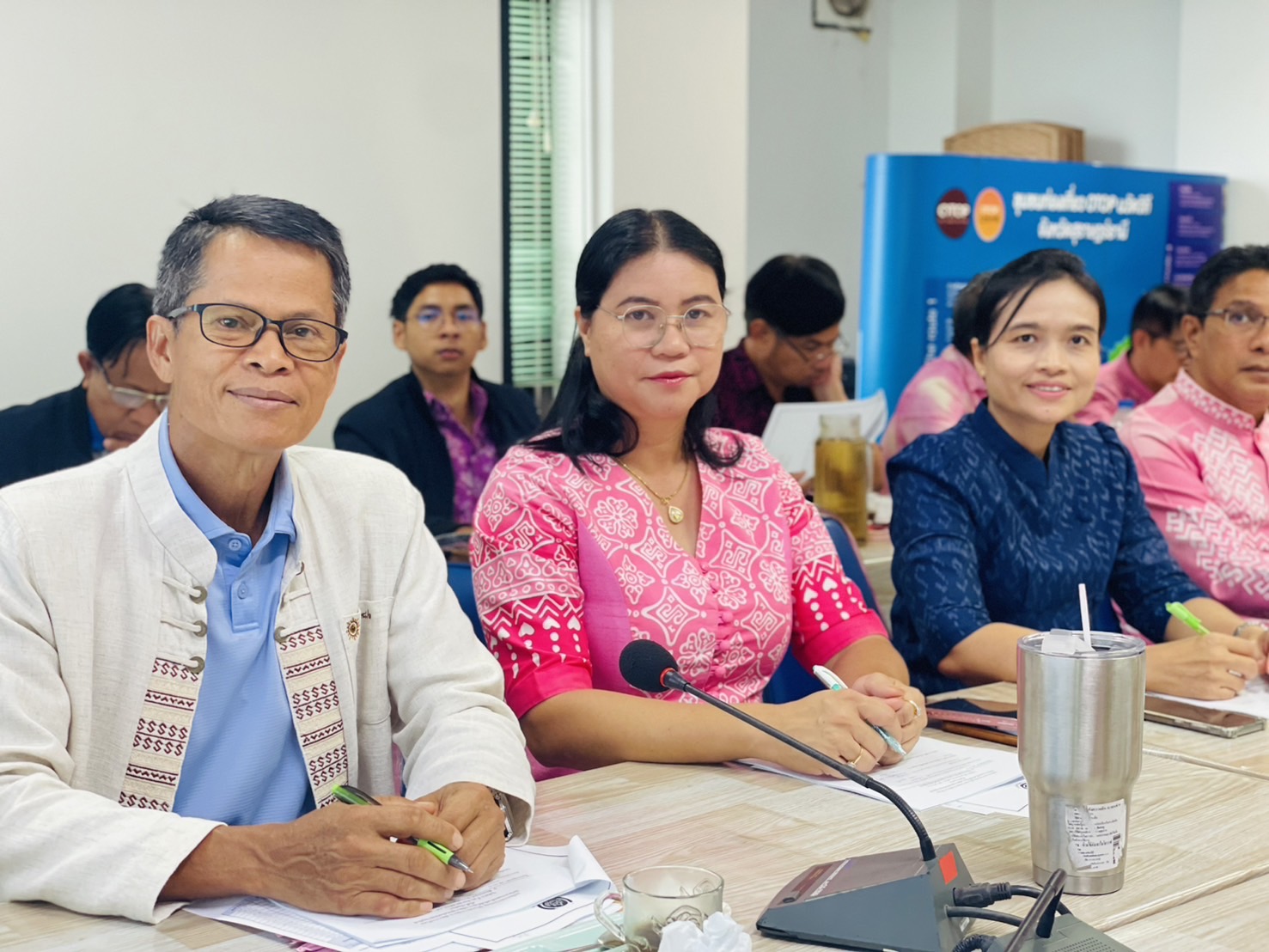 📢พช.สุราษฎร์ธานี ประชุมผู้อำนวยการกลุ่มงาน พัฒนาการอำเภอ นักวิชาการและเจ้าหน้าที่สำนักงานพัฒนาชุมชนจังหวัดสุราษฎร์ธานี ครั้งที่ 7/2568